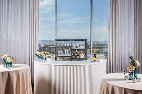 Kimpton Hotel Palomar Phoenix Cityscape by IHG