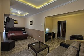 Petrus Hotel