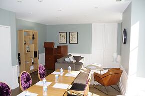 BRIT HOTEL & SPA Le Roc au Chien