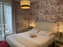 BRIT HOTEL & SPA Le Roc au Chien