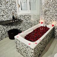 BRIT HOTEL & SPA Le Roc au Chien