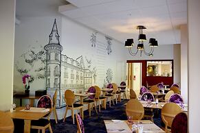 BRIT HOTEL & SPA Le Roc au Chien