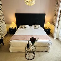BRIT HOTEL & SPA Le Roc au Chien