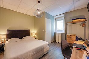 BRIT HOTEL & SPA Le Roc au Chien