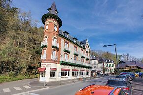 BRIT HOTEL & SPA Le Roc au Chien