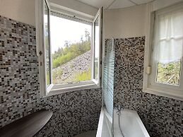BRIT HOTEL & SPA Le Roc au Chien