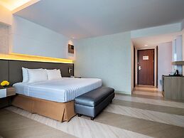 Aston Makassar Hotel & Convention Center