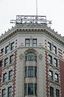 Hotel at the Lafayette Trademark Collection by Wyndham