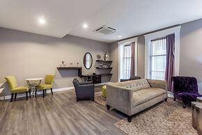 Hotel at the Lafayette Trademark Collection by Wyndham