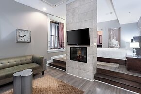 Hotel at the Lafayette Trademark Collection by Wyndham