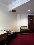 Grand Pacific Hotel PWTC