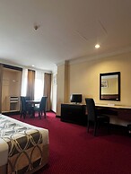 Grand Pacific Hotel PWTC