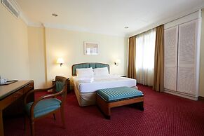 Grand Pacific Hotel PWTC