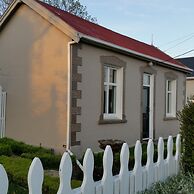 Designer Cottage B&B