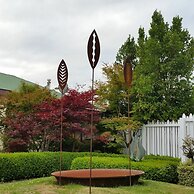 Designer Cottage B&B