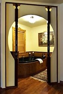 Historic Michabelle Inn