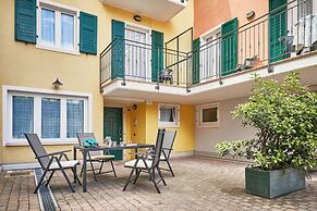 Apartments Bella Villa