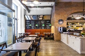 Estilo Fashion Hotel