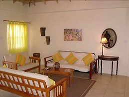 Grooms Beach Villa & Resort