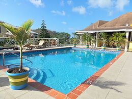 Grooms Beach Villa & Resort