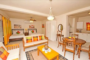 Grooms Beach Villa & Resort