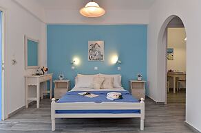 Tarsa Studios & Apartments