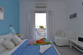 Tarsa Studios & Apartments