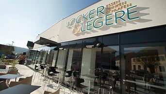 Locker & Légere