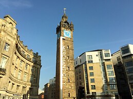 Tolbooth Apartments