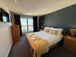 Tolbooth Apartments