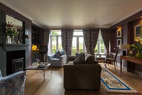 The Mustard Seed at Echo Lodge