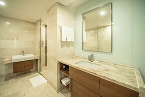 Raon Hotel & Resort