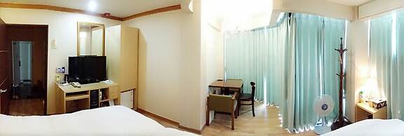 Jeonju Tourist Hotel