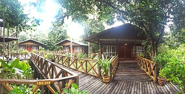 Borneo Nature Lodge