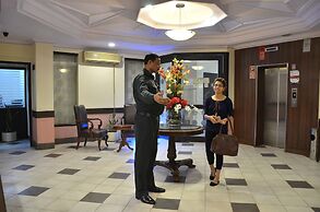 Hotel Tourist Deluxe