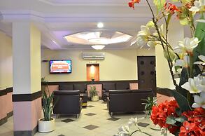 Hotel Tourist Deluxe