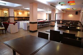 Hotel Tourist Deluxe