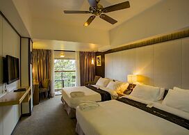 Le Monet Hotel