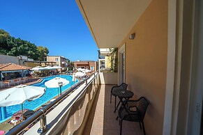 Porto Kalamaki Hotel