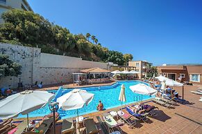 Porto Kalamaki Hotel