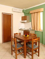 Porto Kalamaki Hotel