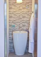 Porto Kalamaki Hotel