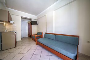 Porto Kalamaki Hotel