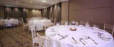 Red Hall Hotel