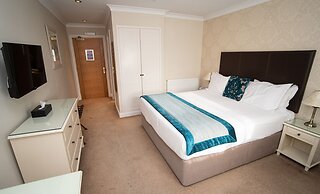Red Hall Hotel