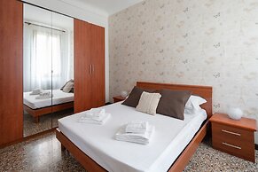 San Polo Canal View Apartments