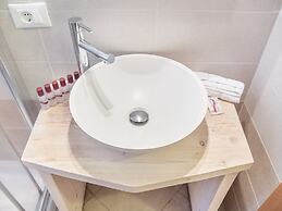 San Polo Canal View Apartments