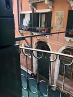 San Polo Canal View Apartments