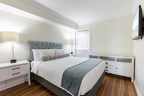 La Mer Beachfront Resort