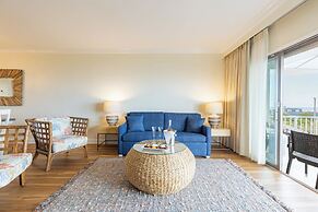 La Mer Beachfront Resort